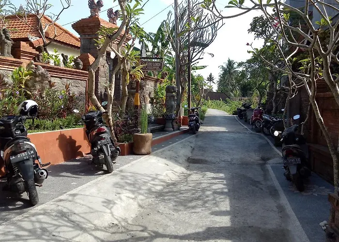 Affittacamere Kubu Loris 2*